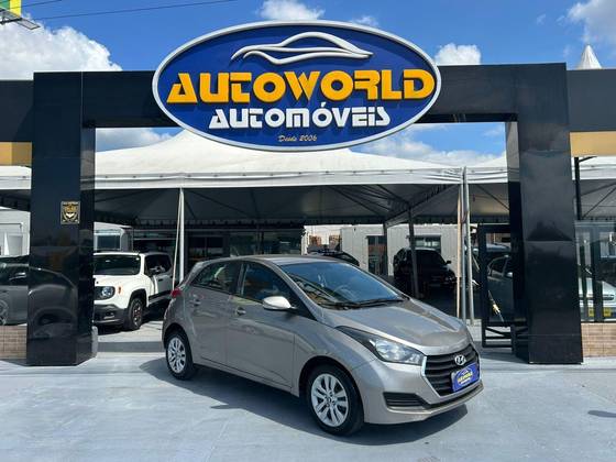 HYUNDAI HB20 1.6 COMFORT PLUS 16V FLEX 4P AUTOMÁTICO